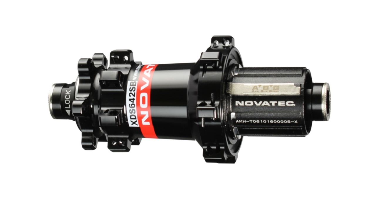 Mozzo posteriore Novatec XDS642SB/A-X12-ABG, nero, 28 fori