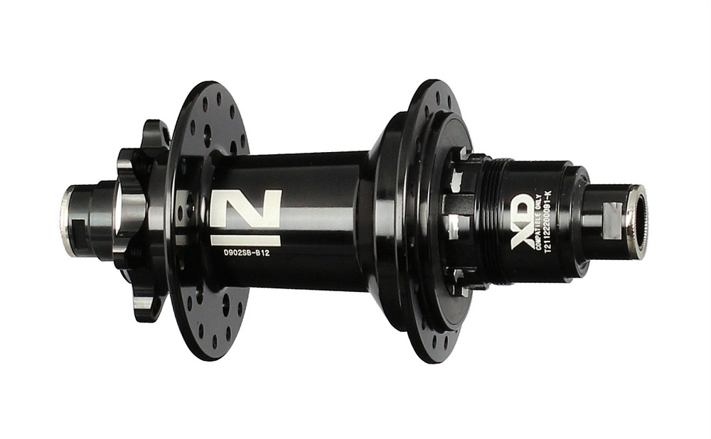 Mozzo posteriore a disco Novatec D902SB-B12-A4A-XD, nero, 32 fori